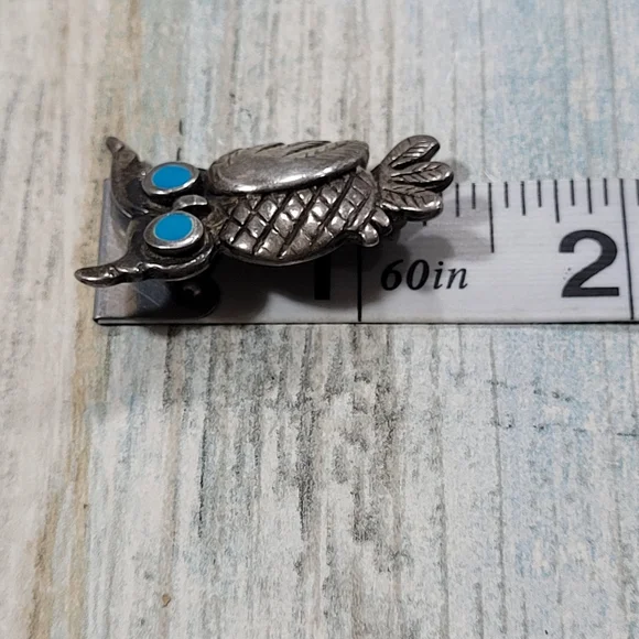 Vintage Owl Turquoise Eyes Pin/Brooch. - Picture 4 of 8